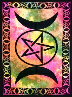 Triple moon and pentacle double bedspread